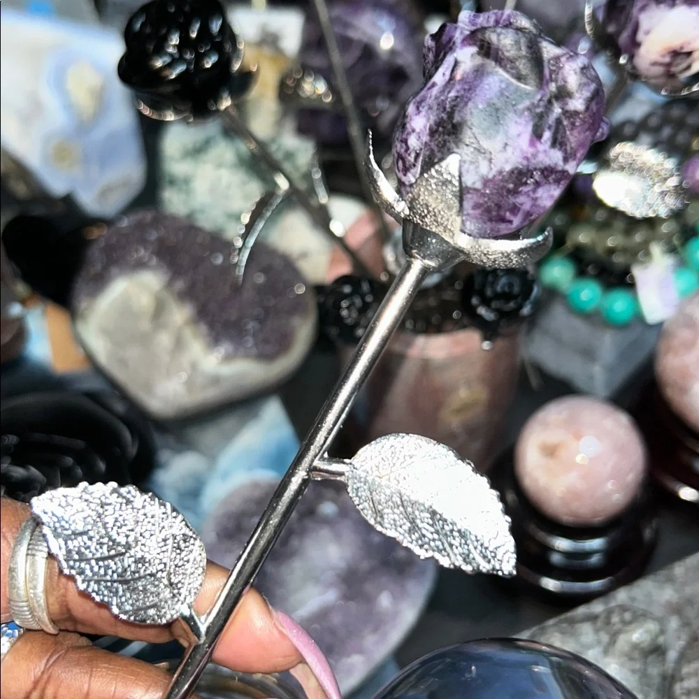 Fluorite root Rose Carvings w/Silver Stainless stem - Price for 1 🌹🌹 - Picture 5 of 11